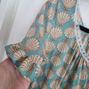 🐚 Vintage Seashell print Blouse – Coastal Boho Vibe
